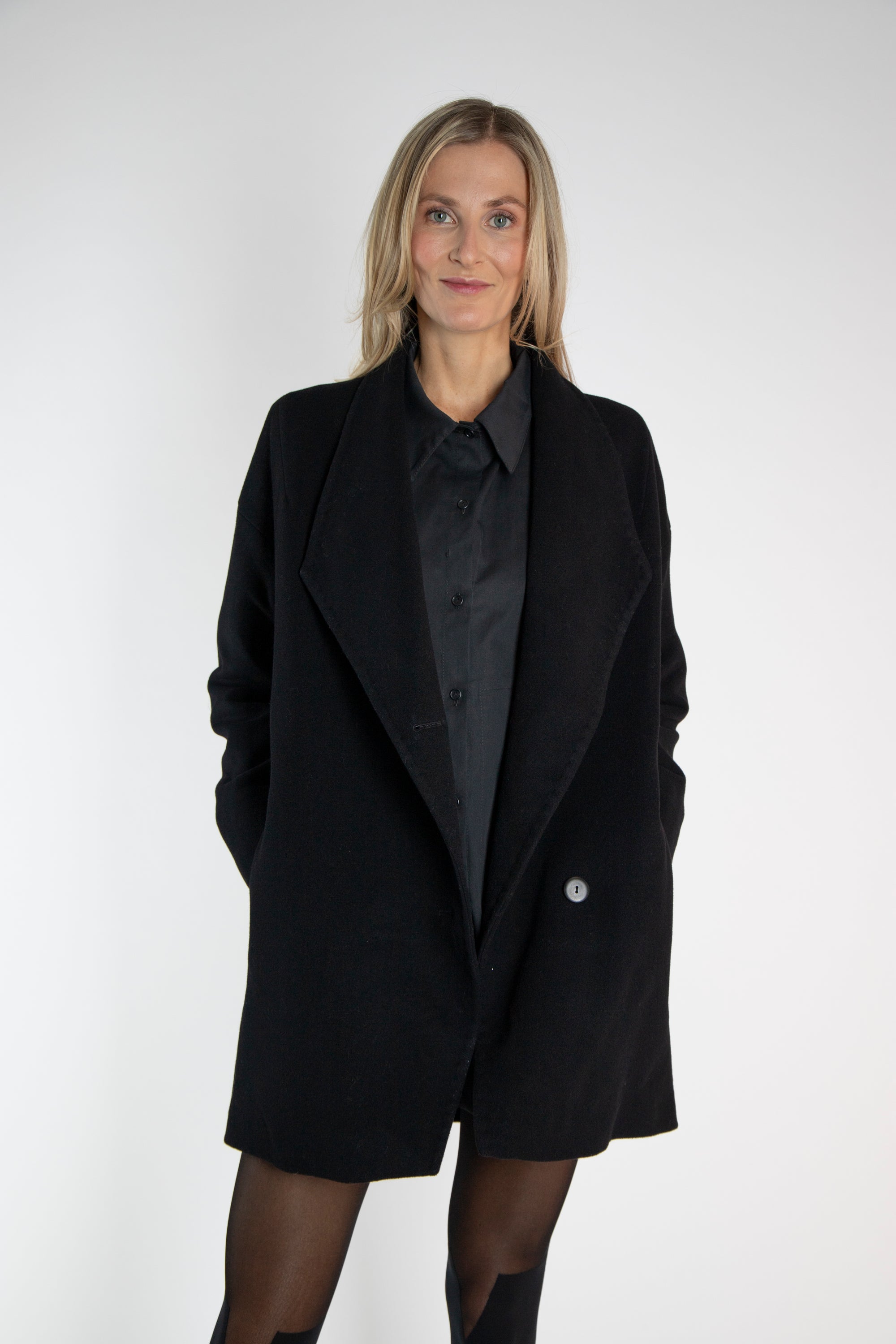 MELY COAT black